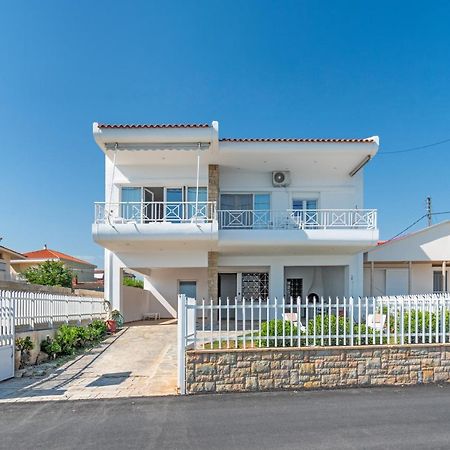 Costa Vasia Seaside Suites And Apartments Vrahati Eksteriør billede