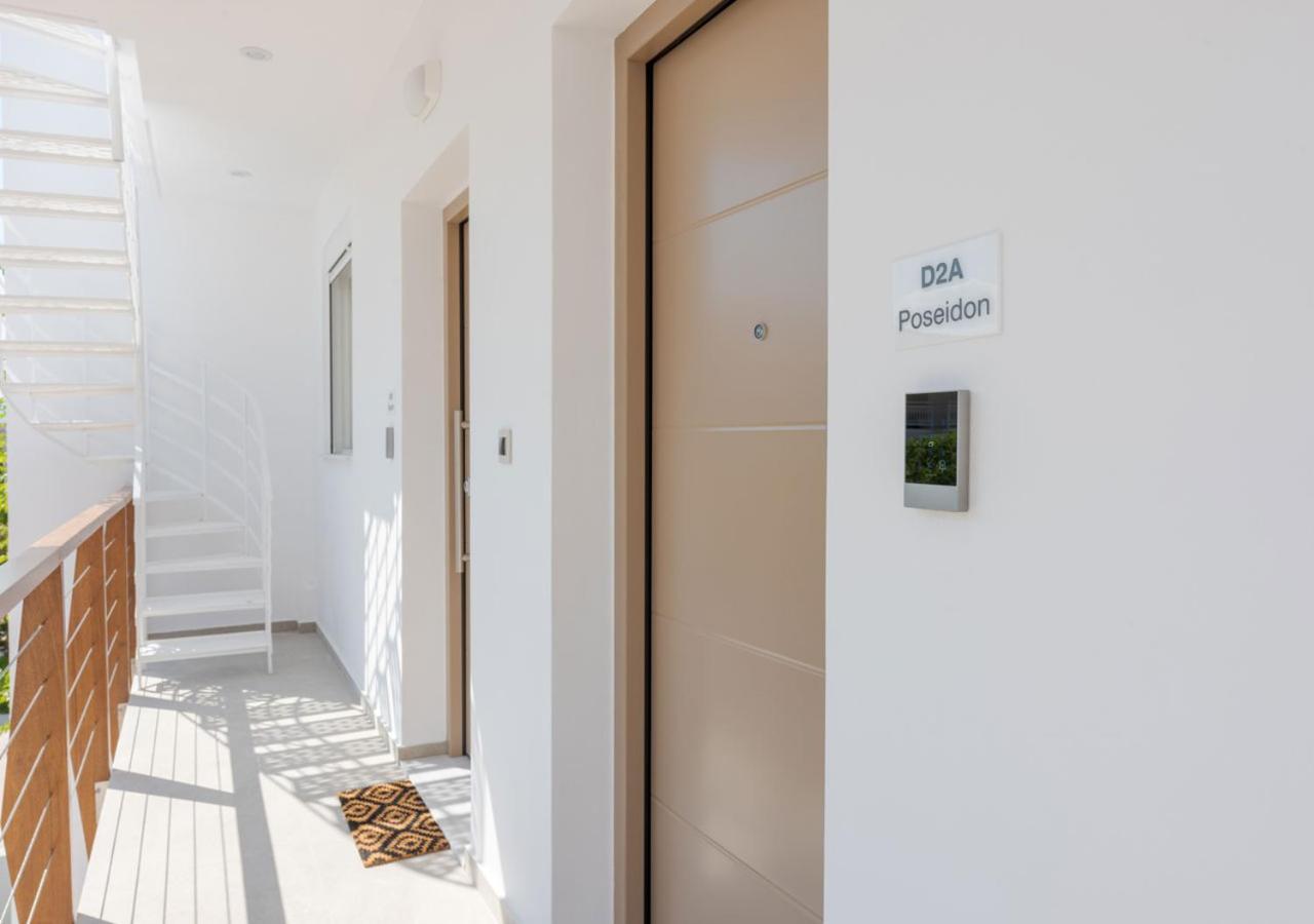 Costa Vasia Seaside Suites And Apartments Vrahati Eksteriør billede