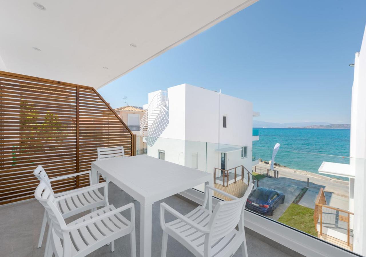 Costa Vasia Seaside Suites And Apartments Vrahati Eksteriør billede